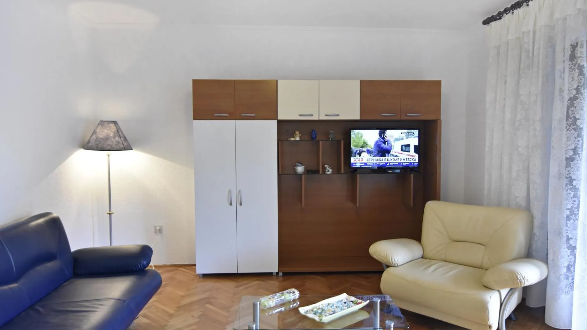 Apartments With A Parking Space Umag - 22464 Chorvatsko